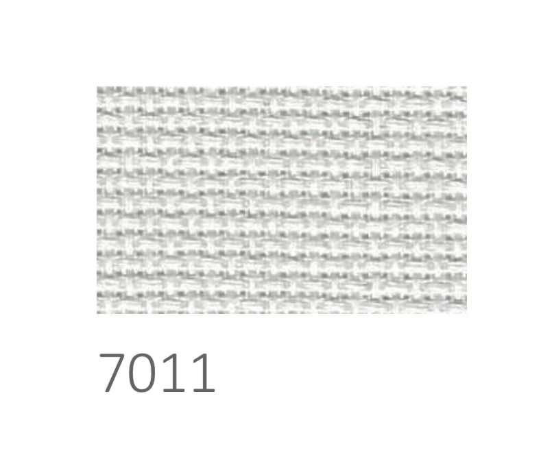 18 COUNT ZWEIGART AIDA ECRU (13)