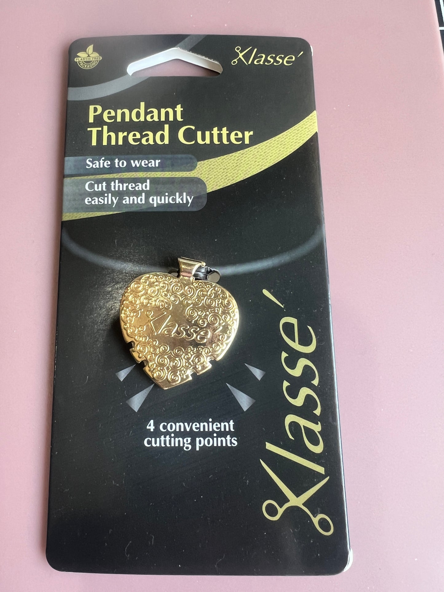 THREAD CUTTER BIRCH LARGER YARN CUTTER