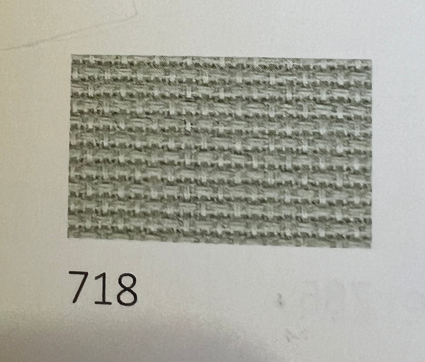 18 COUNT ZWEIGART AIDA ECRU (13)