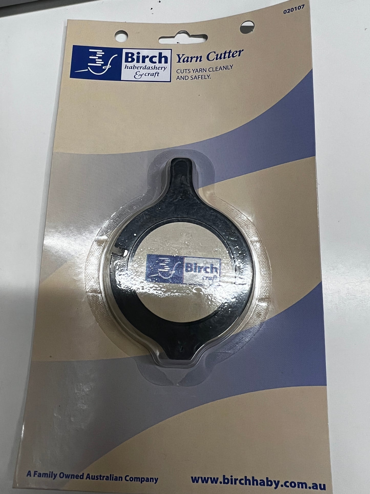 THREAD CUTTER BIRCH LARGER YARN CUTTER