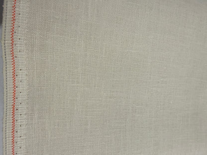 40  COUNT ZWEIGART NEWCASTLE  LINEN PARCHMENT (770)