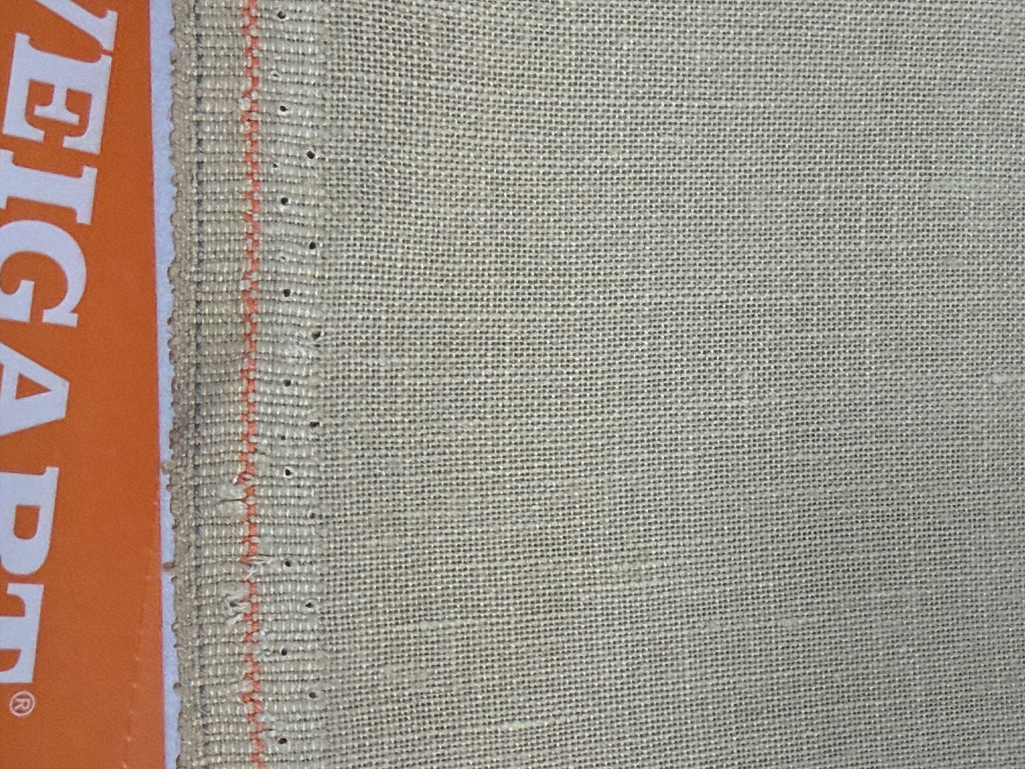 36 COUNT ZWEIGART 36  EDINBURGH LINEN LATTEE (300)