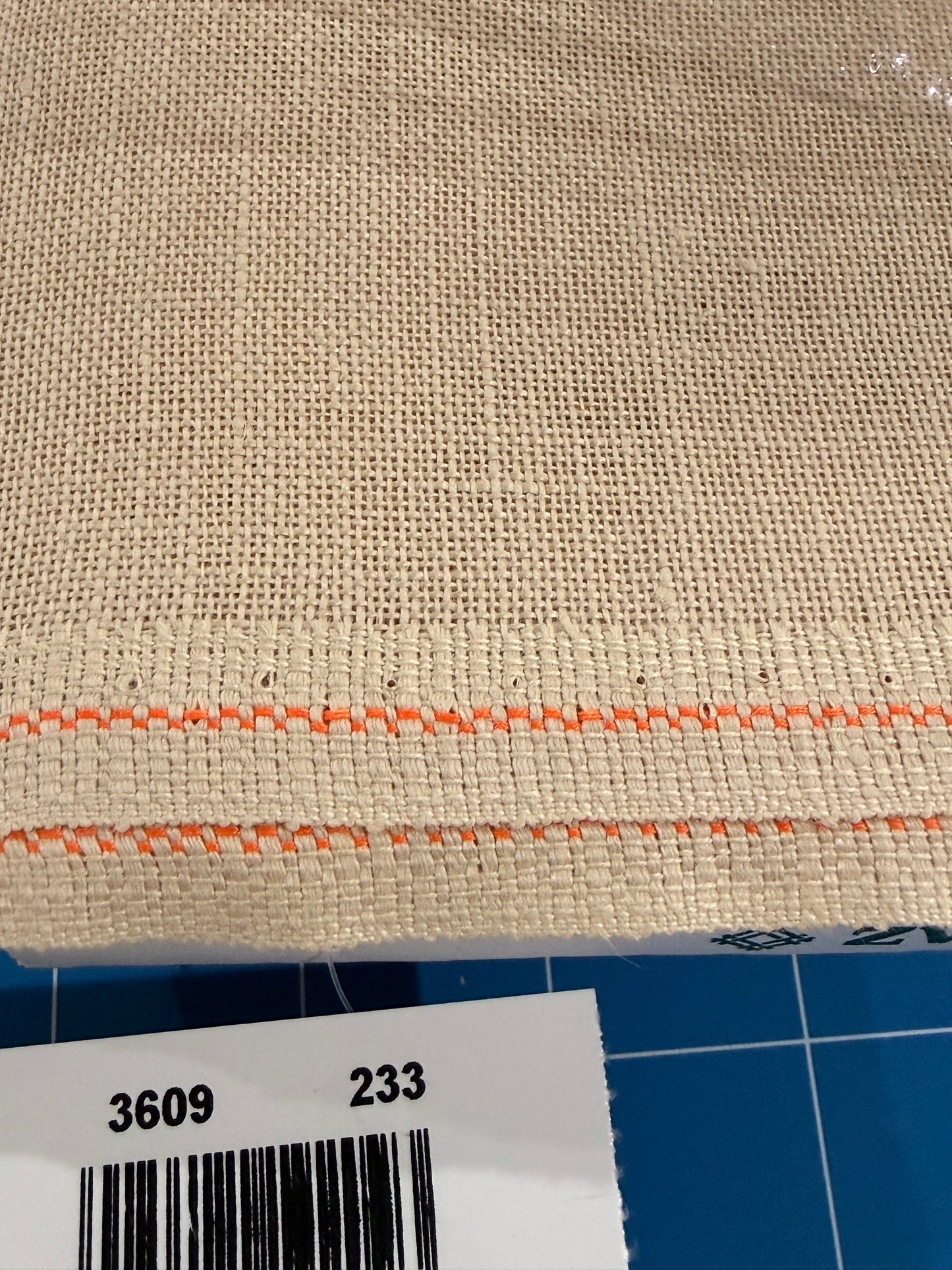 32 COUNT ZWEIGART BELFAST LINEN 32 COUNT VINTAGE PINK (4213)