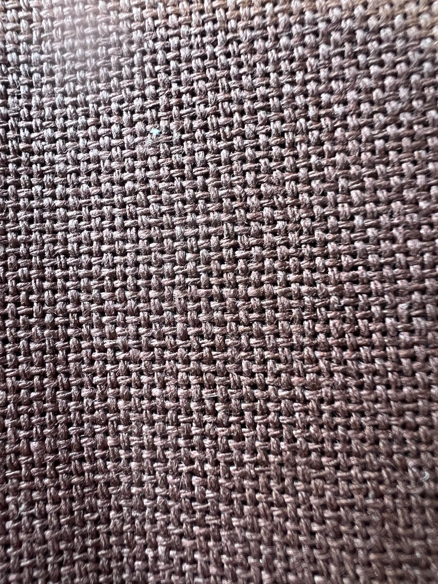 25 COUNT ZWEIGART EVENWEAVE LUGANA VINTAGE BLUE (7139)