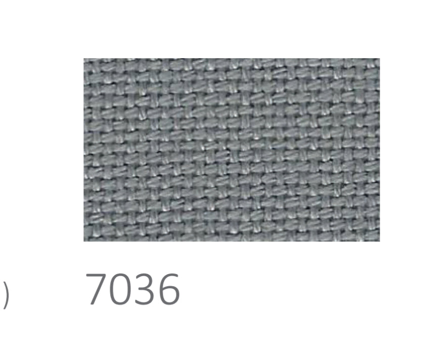 25 COUNT ZWEIGART EVENWEAVE LUGANA VINTAGE BLUE (7139)
